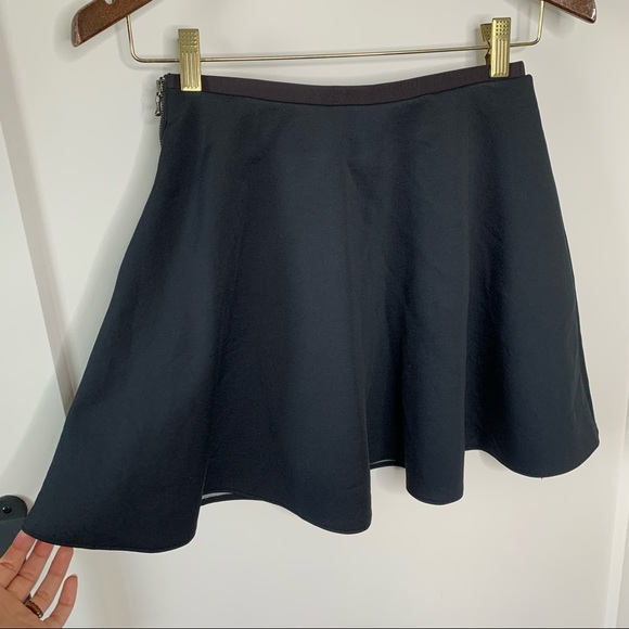 Aritzia Talula Circle mini Skirt - Picture 1 of 13
